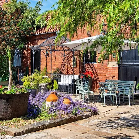 Finest Retreats - The Hayloft At Greystones Apartment Swinderby Exterior photo