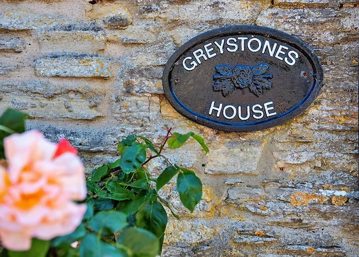 Finest Retreats - The Hayloft At Greystones