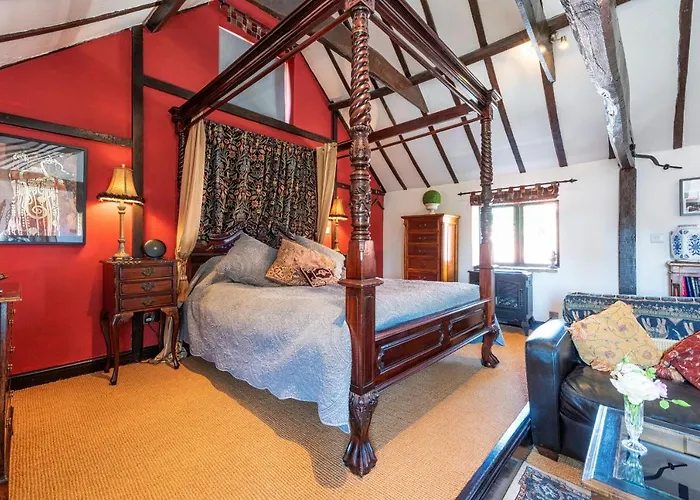 Finest Retreats - The Hayloft At Greystones